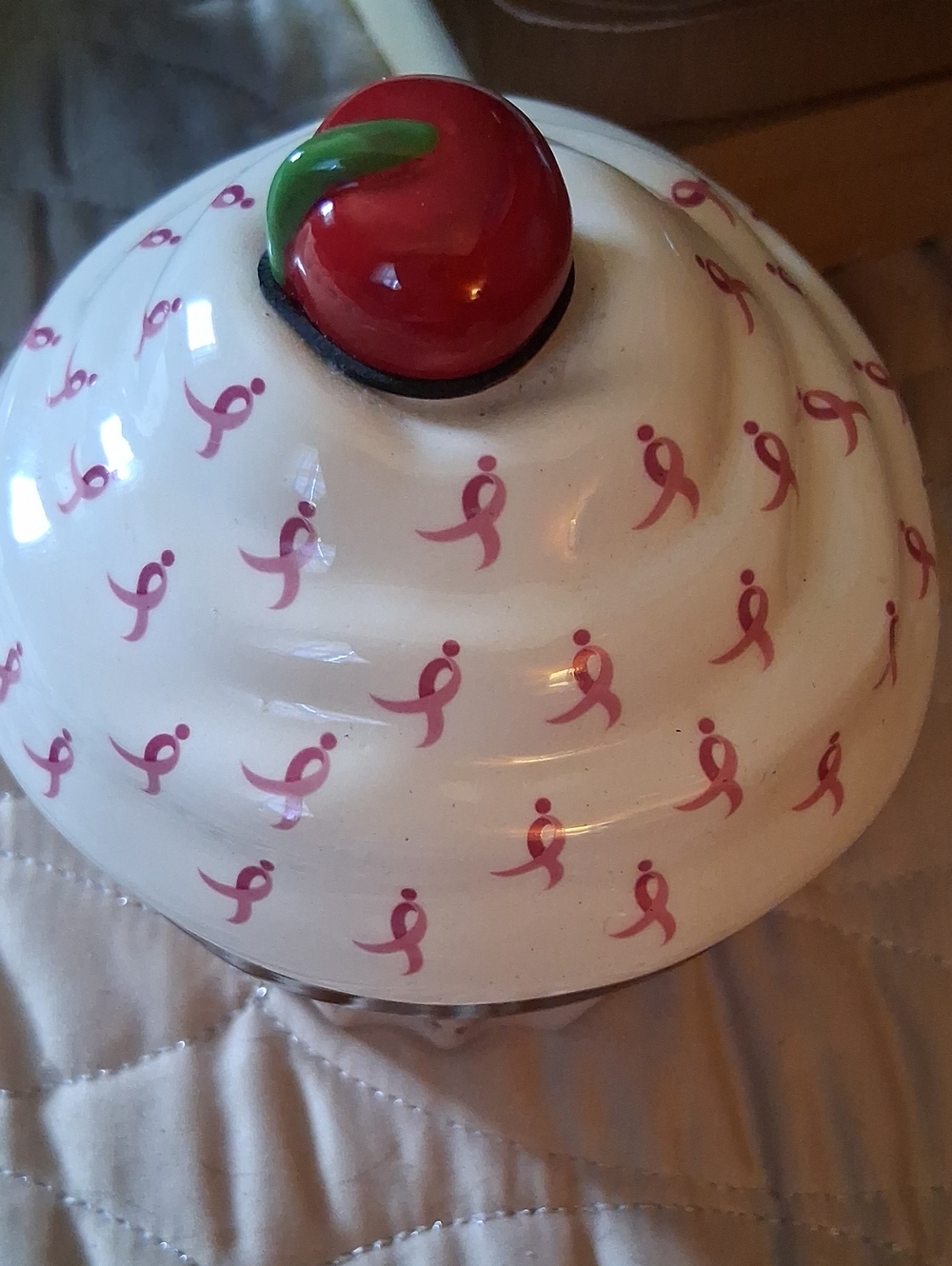 Pandora Cupcake Trinket Jar - Pink & White - Picture 2 of 4